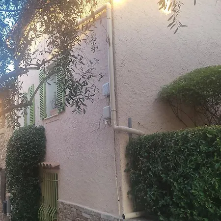 Willa Maison De Village Privative Calme Avec Jardin Terrasses Vieux Village Cogolin